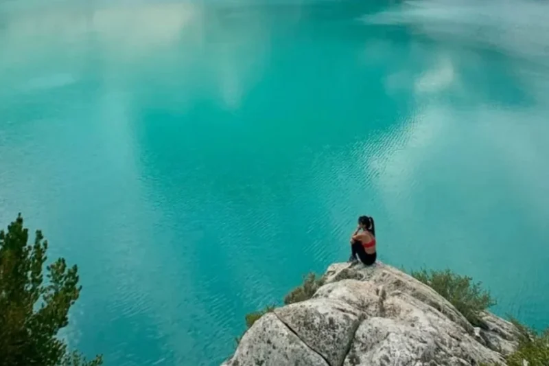 84% of Solo Travelers Are Women!