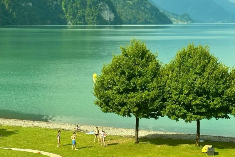 Swiss Culture Guide: Languages, Customs & Local Life