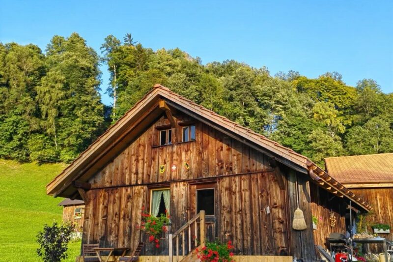 Switzerland Hotels Guide: Where to Stay Without Breaking the Bank