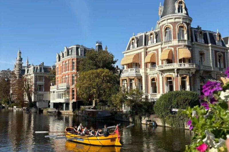 What to Do in Amsterdam First Time Solo: 10 Female Travels Tips